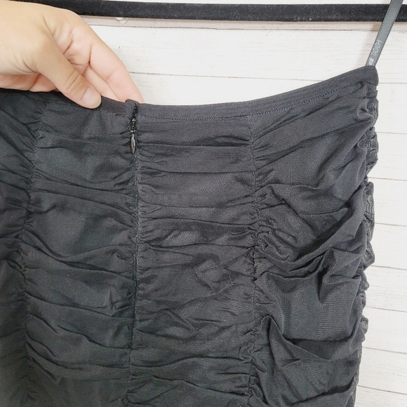 T BY TADASHI VINTAGE BLACK RUCHED STRAPLESS MINI DRESS, SZ XS - Picture 8 of 13